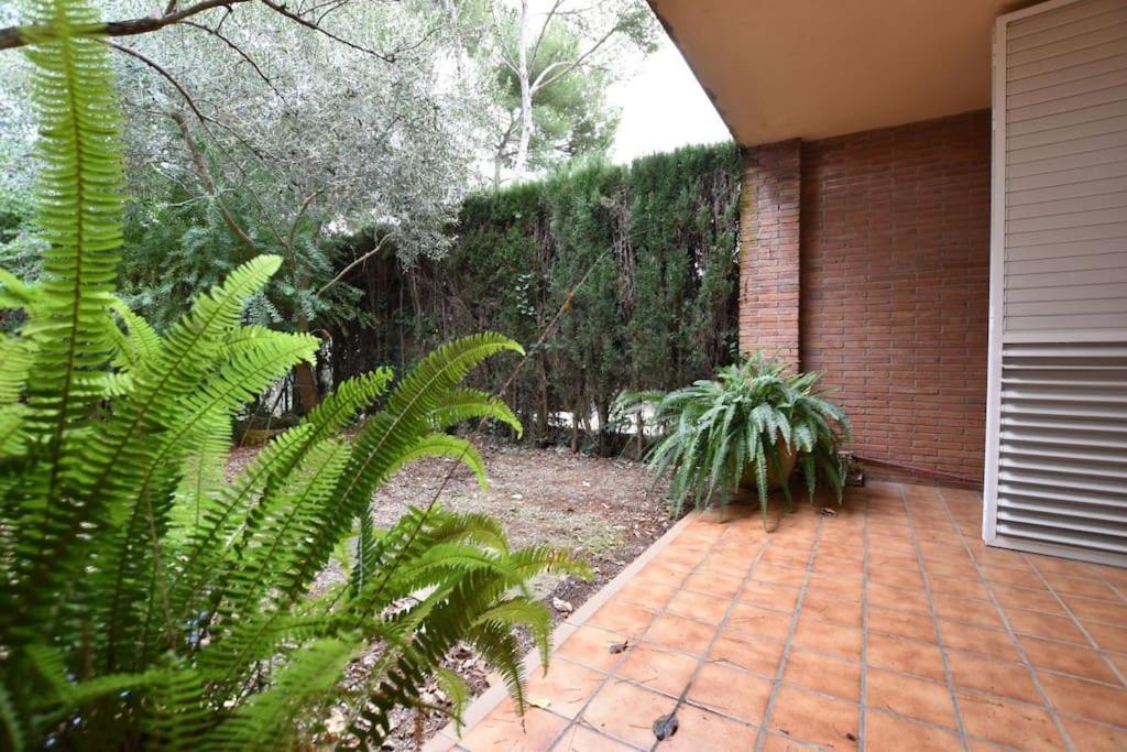 Preciosa Zona Natural La Mora Vila Tarragona Exterior foto