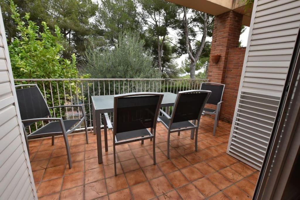 Preciosa Zona Natural La Mora Vila Tarragona Exterior foto